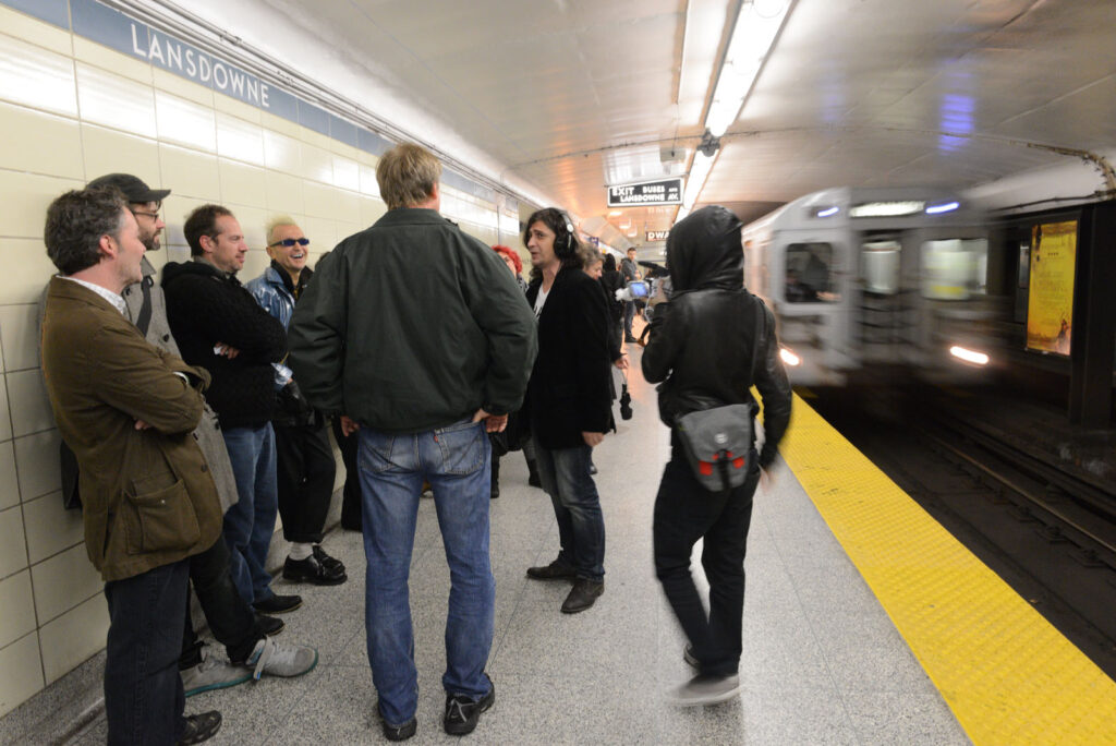 Denis Romanovski perfroming on the TTC subway platform