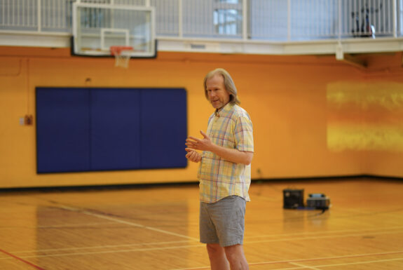 Curator Paul Couillard introduces Sakiko Yamaoka's Body Maintenance in the KinesTHESES series, 2019